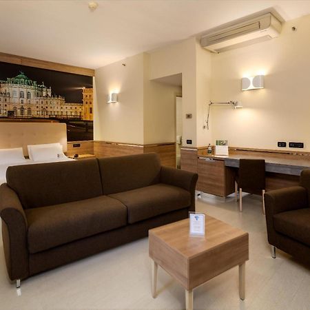 Best Western Hotel Luxor Turin Bagian luar foto